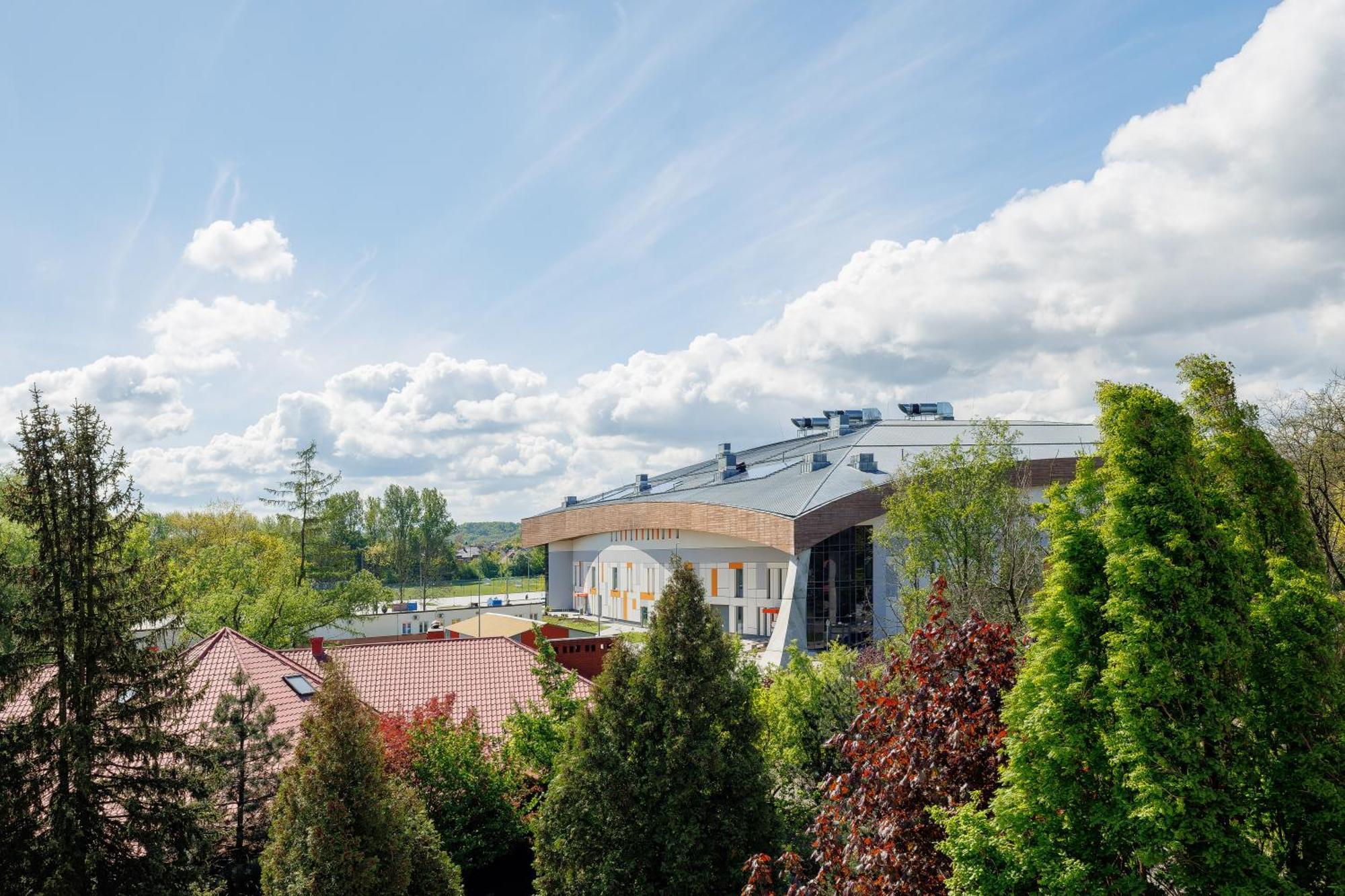 Hotel Cristal Park Tarnów Eksteriør bilde